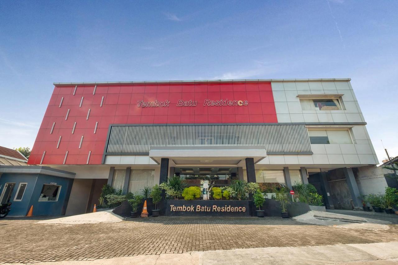 Oyo Flagship 3726 Tembok Batu Residence Tugu Zewnętrze zdjęcie