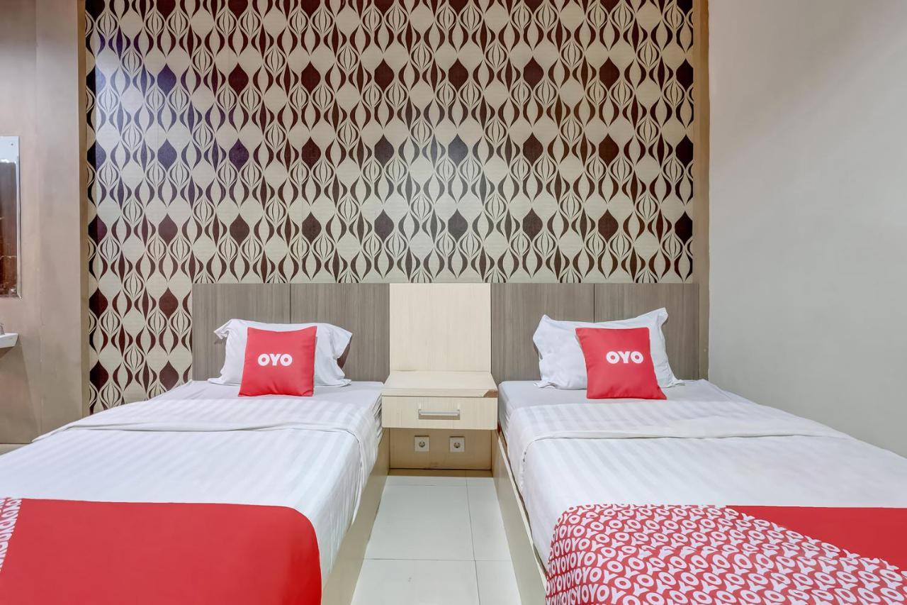 Oyo Flagship 3726 Tembok Batu Residence Tugu Zewnętrze zdjęcie