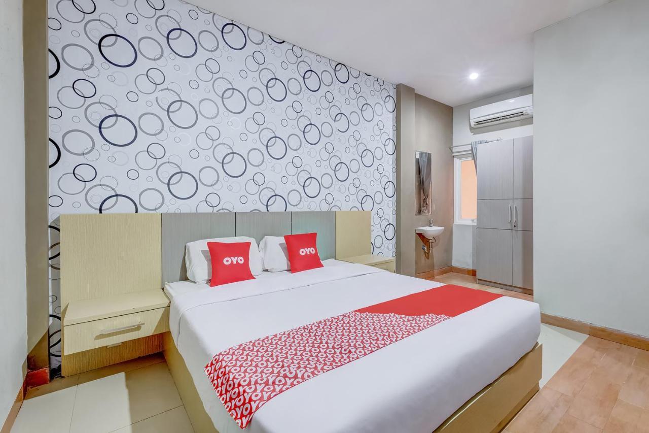 Oyo Flagship 3726 Tembok Batu Residence Tugu Zewnętrze zdjęcie