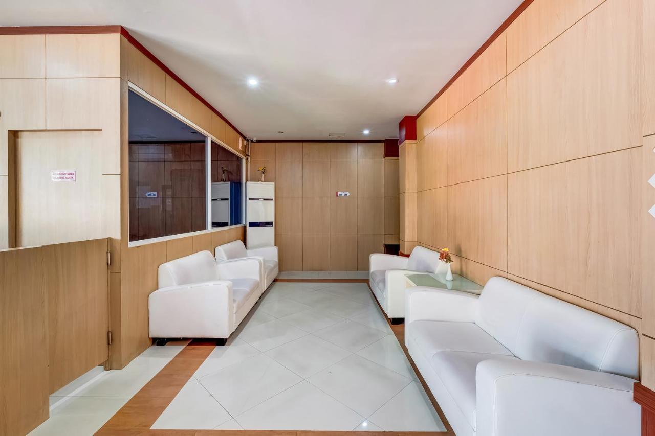 Oyo Flagship 3726 Tembok Batu Residence Tugu Zewnętrze zdjęcie