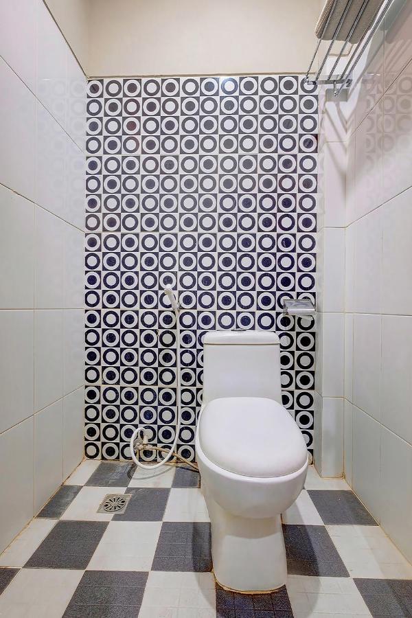 Oyo Flagship 3726 Tembok Batu Residence Tugu Zewnętrze zdjęcie
