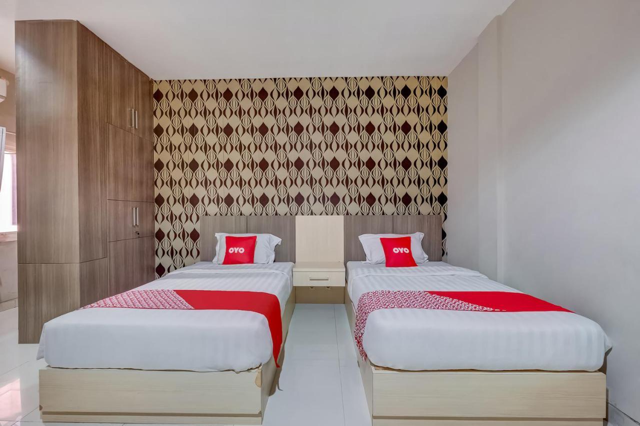 Oyo Flagship 3726 Tembok Batu Residence Tugu Zewnętrze zdjęcie