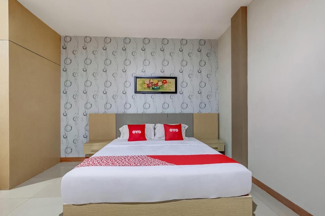 Oyo Flagship 3726 Tembok Batu Residence Tugu Zewnętrze zdjęcie