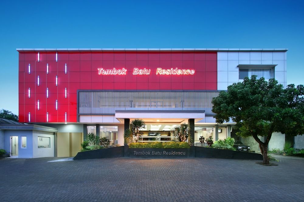 Oyo Flagship 3726 Tembok Batu Residence Tugu Zewnętrze zdjęcie
